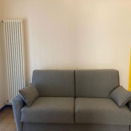 Casa Vacanza Clavel Cin Apartment Сирмионе Екстериор снимка