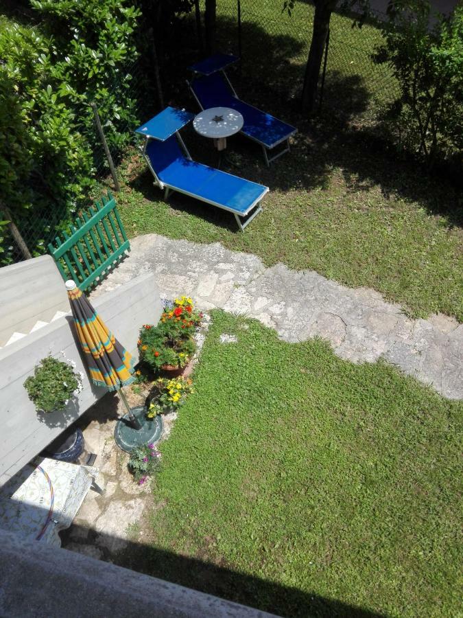 Casa Vacanza Clavel Cin Apartment Сирмионе Екстериор снимка